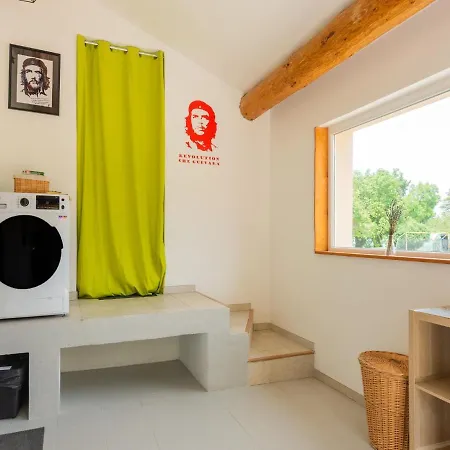 Holiday home Saint-victor House In *